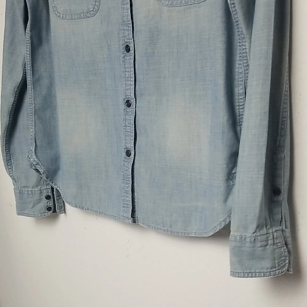 American Eagle Outfitters Chambray Shirt - Picture 5 of 10